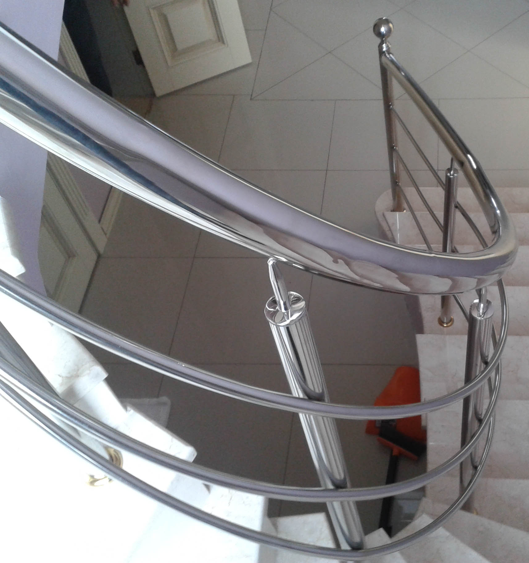 Ограждения внутри помещения Ограждения внутри помещения