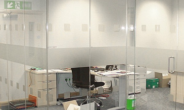 Стеклянные перегородки с рисунком купить в Симферополе