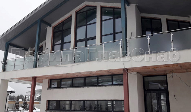 Элитный КП Резиденс частный дом  в Симферополе. Готовые проекты ПерилаГлавСнаб Элитный КП Резиденс частный дом  в Симферополе. Готовые проекты ПерилаГлавСнаб