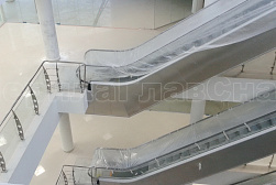 Стеклянные перила для атриумов в Симферополе. Готовые проекты ПерилаГлавСнаб - фото 3