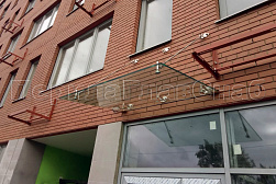 Стеклянные козырьки на вантах в Симферополе. Готовые проекты ПерилаГлавСнаб - фото 4