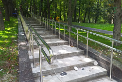 Перила для лестниц из металла в Симферополе. Готовые проекты ПерилаГлавСнаб - фото 11