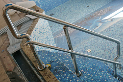 Поручни для бассейна в Симферополе. Готовые проекты ПерилаГлавСнаб - фото 3