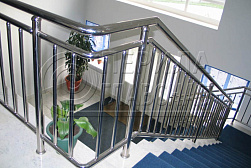 Перила и ограждения с вертикальным заполнением в Симферополе. Готовые проекты ПерилаГлавСнаб - фото 3