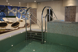 Поручни для бассейна в Симферополе. Готовые проекты ПерилаГлавСнаб - фото 1