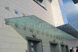 Стеклянные козырьки на вантах в Симферополе. Готовые проекты ПерилаГлавСнаб - фото 15