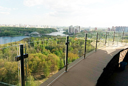 Цельностеклянные ограждения для крыш в Симферополе. Готовые проекты ПерилаГлавСнаб - фото 3