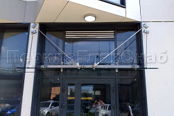 Стеклянные козырьки на вантах в Симферополе. Готовые проекты ПерилаГлавСнаб - фото 9