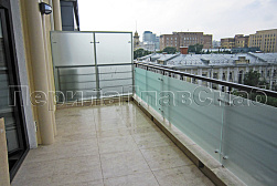 Стеклянные перила для балконов в Симферополе. Готовые проекты ПерилаГлавСнаб - фото 13