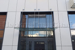 Стеклянные козырьки на вантах в Симферополе. Готовые проекты ПерилаГлавСнаб - фото 11