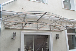 Козырьки и навесы на металлокаркасе в Симферополе. Готовые проекты ПерилаГлавСнаб - фото 1