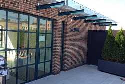 Консольные козырьки и навесы в Симферополе. Готовые проекты ПерилаГлавСнаб - фото 13