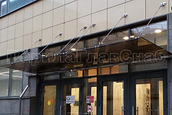 Стеклянные козырьки на вантах в Симферополе. Готовые проекты ПерилаГлавСнаб - фото 30