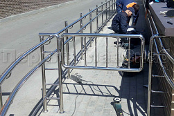 Поручни для инвалидов из нержавеющей стали в Симферополе. Готовые проекты ПерилаГлавСнаб - фото 24