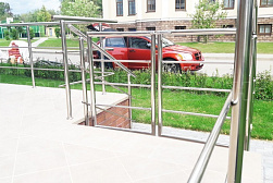 Ограждение лестницы от детей в Симферополе. Готовые проекты ПерилаГлавСнаб - фото 10