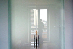 Раздвижные стеклянные двери в Симферополе. Готовые проекты ПерилаГлавСнаб - фото 8