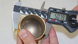 Контроль качества Заглушка для трубы Ø50.8х1.45 мм сферическая литая золотая k092-88 Контроль качества Заглушка для трубы Ø50.8х1.45 мм сферическая литая золотая k092-88