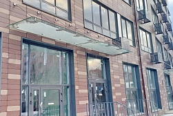 Стеклянные козырьки на вантах в Симферополе. Готовые проекты ПерилаГлавСнаб - фото 2